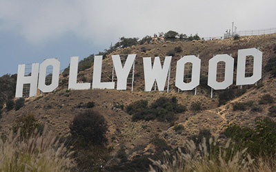 Hollywood sign, image by Peter Thomas from Pixabay.